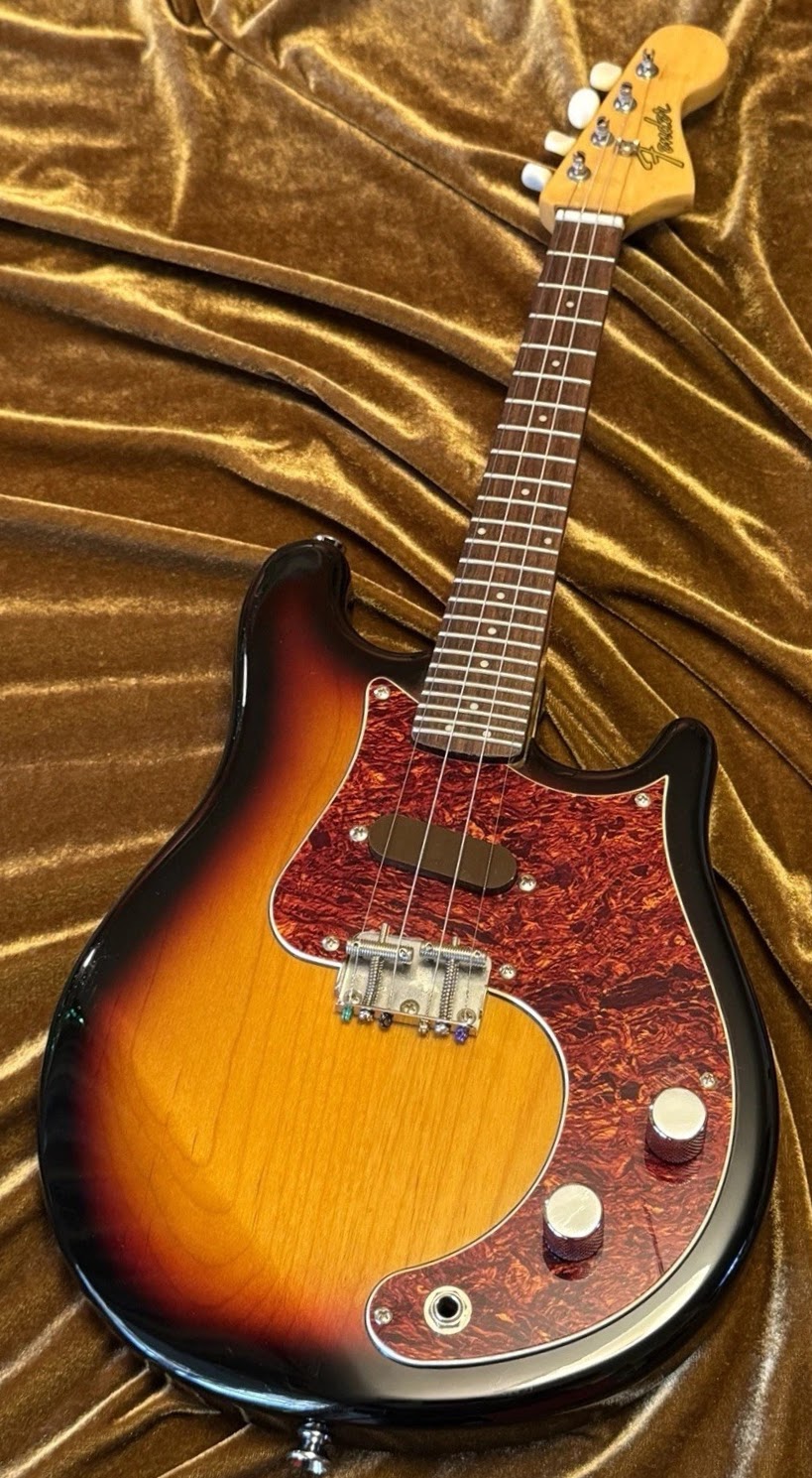 Fender MandoStrat